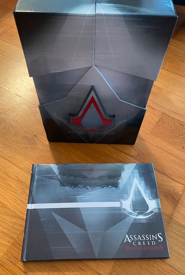 Assassins Creed Revelations Collector Box ohne Spiel in Jestetten