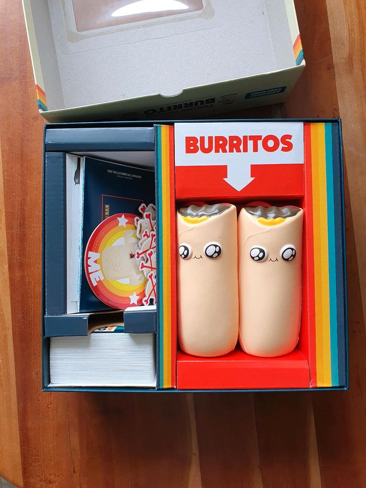 Throw Throw Burrito Board Game Kartenspiel Party Game in Berlin