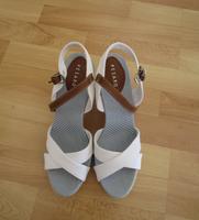 Pesaro Sandalen Weiß Gr. 41 Hessen - Idstein Vorschau
