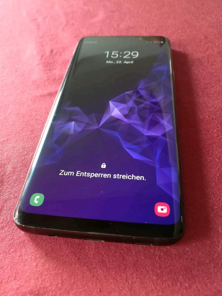 TOP • Tolles SAMSUNG S9+. Sehr guter Zustand. in Würzburg