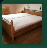 Bett 200 x 220, Holz mit Lattenrosten und Matratzen Bayern - Grassau Vorschau