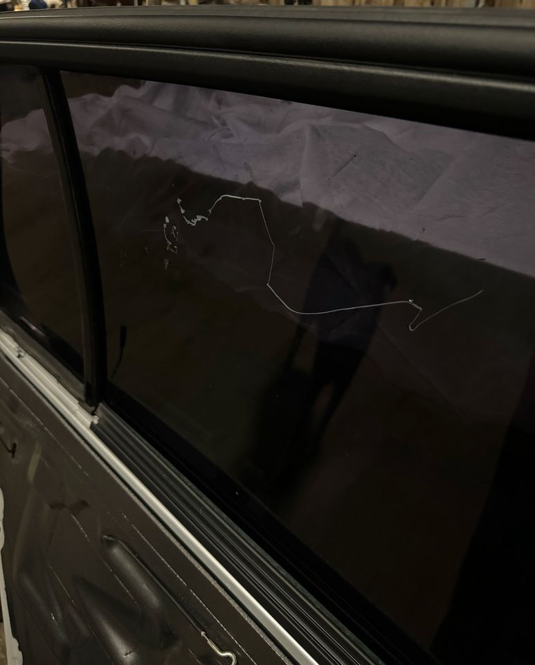 Mercedes W211 S211 Links Hinten Tür Silber in Goldelund