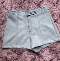 Bershka Shorts blau wildleder Gr. 36 Düsseldorf - Unterrath Vorschau