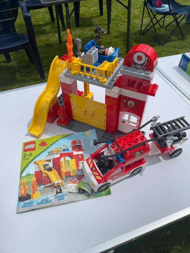 Lego-Feuerwache in Hollern-Twielenfleth