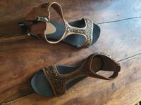 Sandalen Gr. 38 von Bronx NEU Brandenburg - Strausberg Vorschau