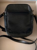 Louis Vuitton Tasche Vintage klein schwarz Crossover Nordrhein-Westfalen - Krefeld Vorschau