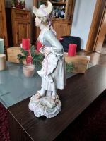 Meissen porzellan Figur Blumenmädchen /Hofdame Wuppertal - Oberbarmen Vorschau