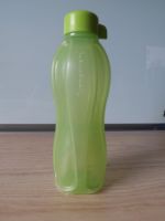 Tupperware Trinkflasche, 500ml grün Niedersachsen - Edemissen Vorschau