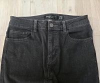 Bershka Denim Jeans Junge Super Skinny Fit Größe 30/30 (176) Stuttgart - Vaihingen Vorschau