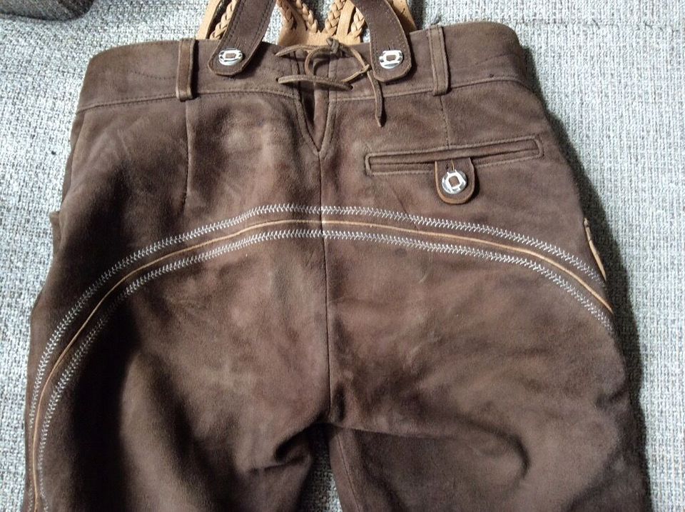 Lederhose Gr. 31 inch, kaum getragen in München