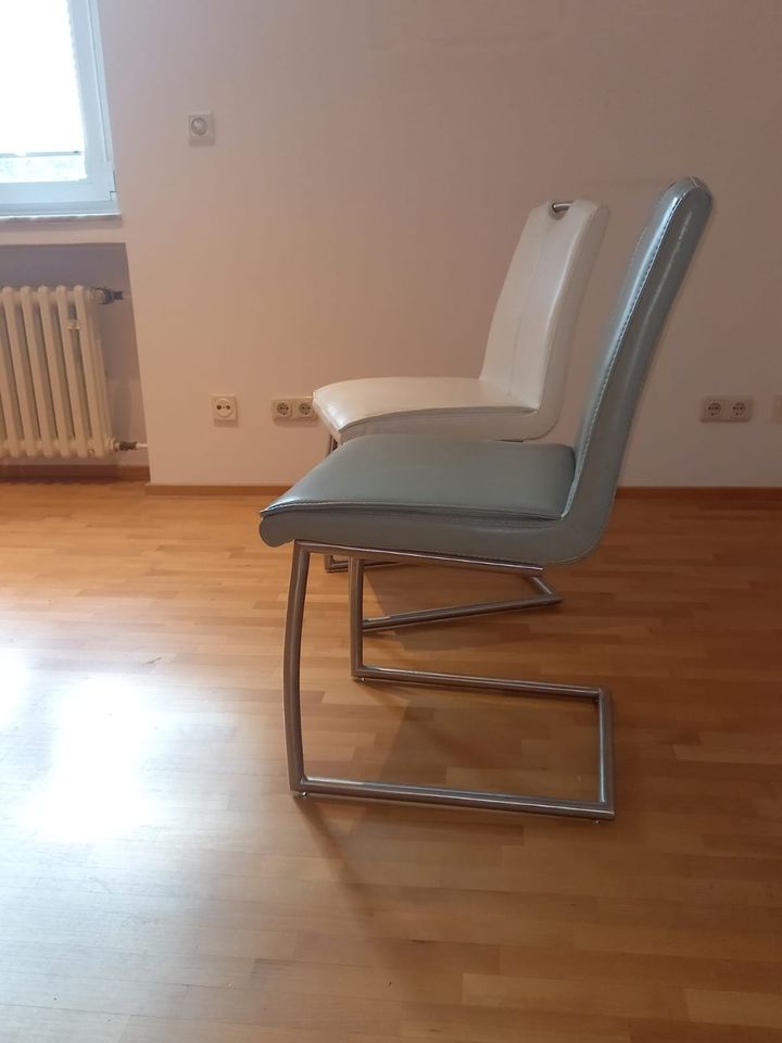6 Swingstühle für Küche, Esszimmer, Wartezimmer  (grau u. weiss) in Leverkusen