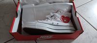 Converse All Star Chuck Taylor Unisex Sneaker Gr. 40, wie Neu. Bayern - Leinach Vorschau