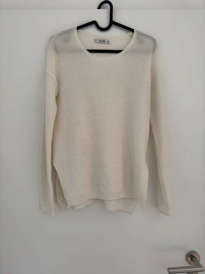 Pull&bear Strickpullover mit seitenschlitz cremeweiß S in Oyten