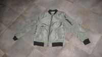 Bomberjacke_Pilotenjacke_Jacke_oliv_khaki * H&M * 146/152 Niedersachsen - Gifhorn Vorschau