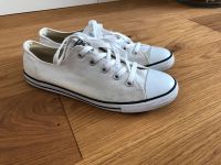 Chucks Converse Sneaker Women 40,5 weiß sehr gut Brandenburg - Rüdersdorf Vorschau