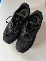 Nike Low-Top Sneaker schwarz Mesh Gr. 38 WNEU Bayern - Dießen Vorschau