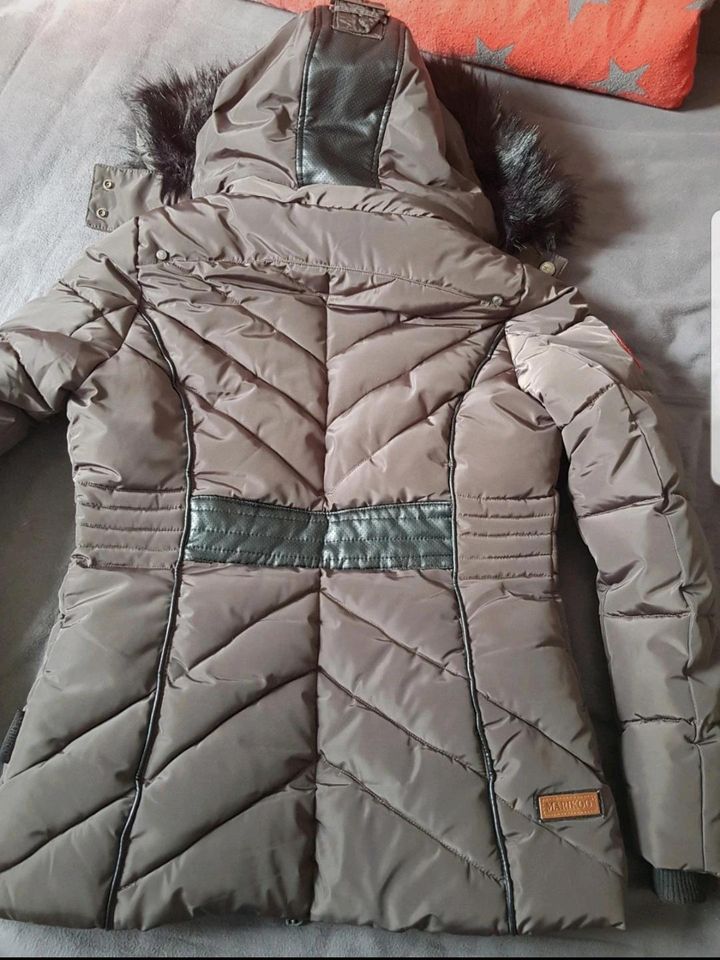 Winterjacke in Weitramsdorf