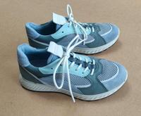 ECCO Sneaker Mod. ST1. W  Gr. 35 (22 cm) wie NEU Stuttgart - Mühlhausen Vorschau
