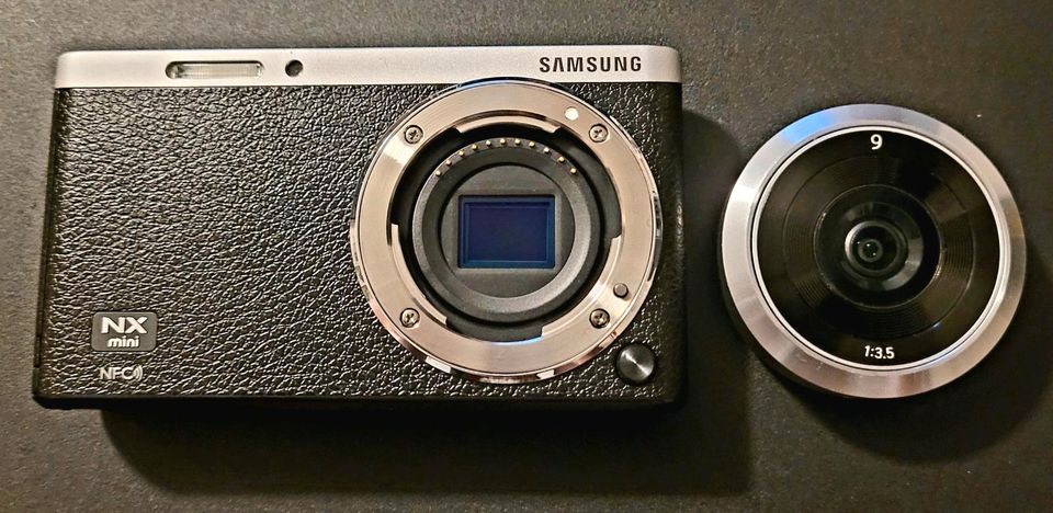 *Top Zustand* Samsung NX Mini mit 9mm Objektiv in Schlüchtern