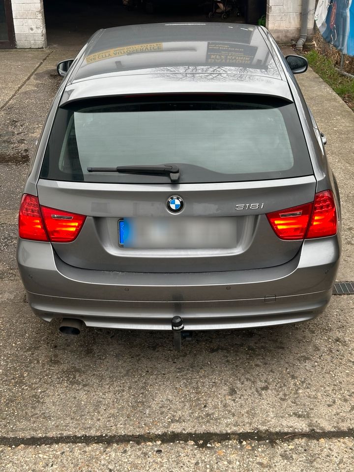 BMW 3.18i  neu tüv in Meerbusch