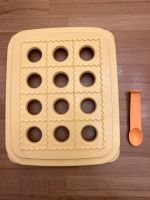 Tupperware Big Snack neuwertig Ravioli Maker Teigtaschen Thüringen - Erfurt Vorschau