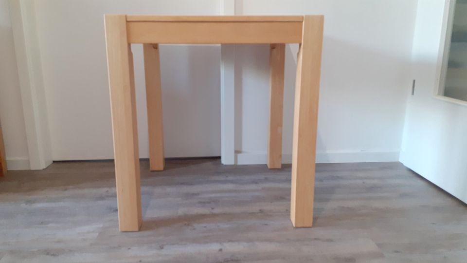 Ikea robuster Esstisch NORDBY 70cm x 70cm x 75cm, TOP ! in Hamburg