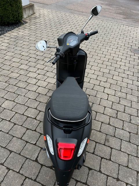 Vespa Sprint 125 S Modelljahr 2024!!! in Esslingen