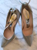 Guido Maria Kretschmer Pumps Riemchen Sandalen High Heels Gr. 37 Bayern - Burgkunstadt Vorschau