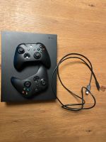 Xbox One X 1TB 2 Controller + Kabel Niedersachsen - Friesoythe Vorschau