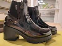 DockerS Stiefelette Boots 38 Lackoptik neu schwarz Bayern - Moosburg a.d. Isar Vorschau