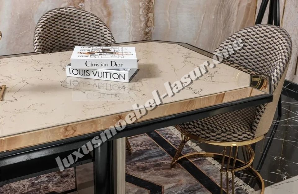 Esszimmer Designer Luxus Möbel Tisch Stuhl Kommode in Essen