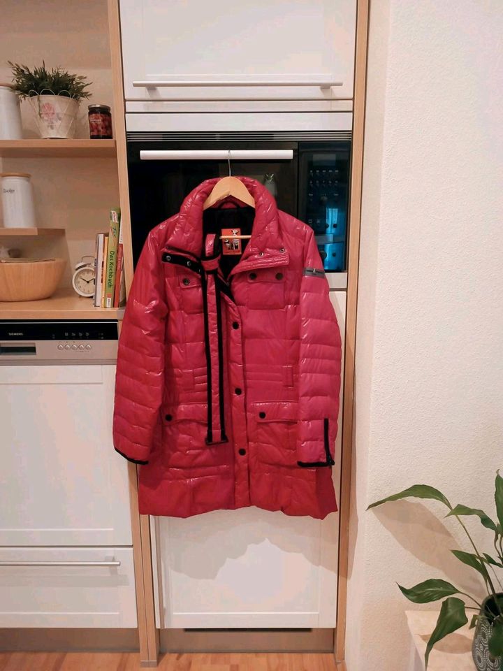 Frieda & Freddies New York Wintermantel Jacke Gr. 36 rot/pink in Maxhütte-Haidhof