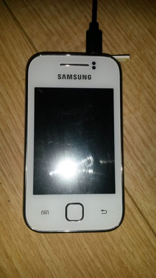 Handy Samsung Galaxy Young GT-S5360,Voll Funktionsfähig in Nordrhein ...