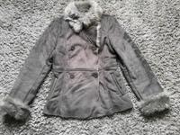 Benetton Winterjacke Felljacke grau mit Knöpfen Münster (Westfalen) - Centrum Vorschau