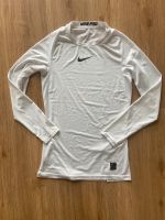 Nike Pro Unterehshirt (Fußball) Größe M Brandenburg - Blankenfelde-Mahlow Vorschau