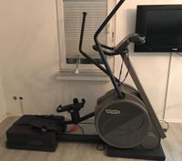 Cross Trainer von technogym Nordrhein-Westfalen - Bottrop Vorschau