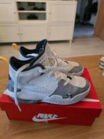 Jordan Basketballschuhe Gr. 36,5 Düsseldorf - Lörick Vorschau
