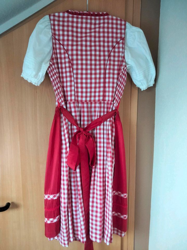 Schickes Dirndl in Horstmar