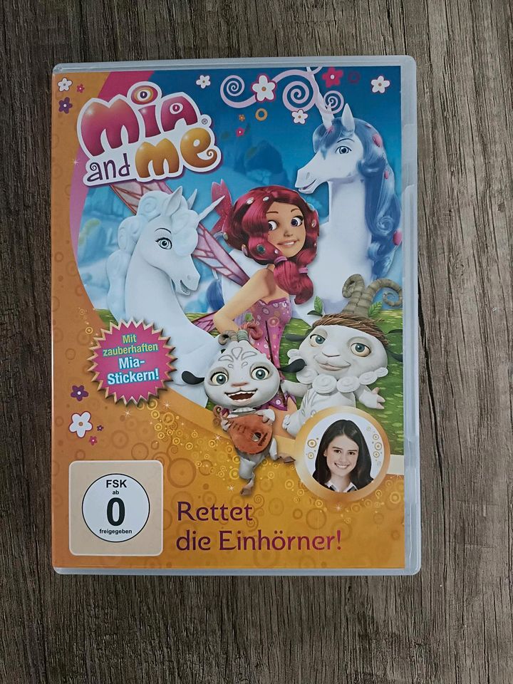 Verschiedene DVD von Barbie, Mia and me, My little Pony in Breddenberg