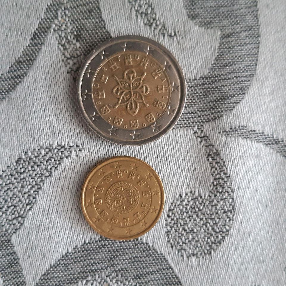 2 Euro PORTUGAL 2002 & 10cent 2002 in Detmold