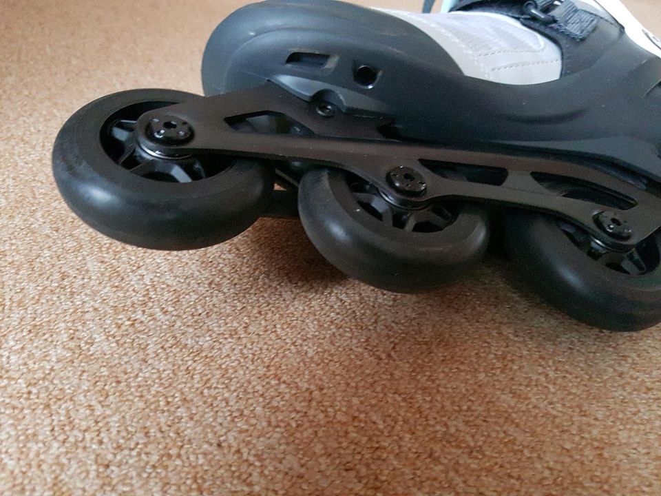 Oxelo Inline Skates Blade in Wuppertal