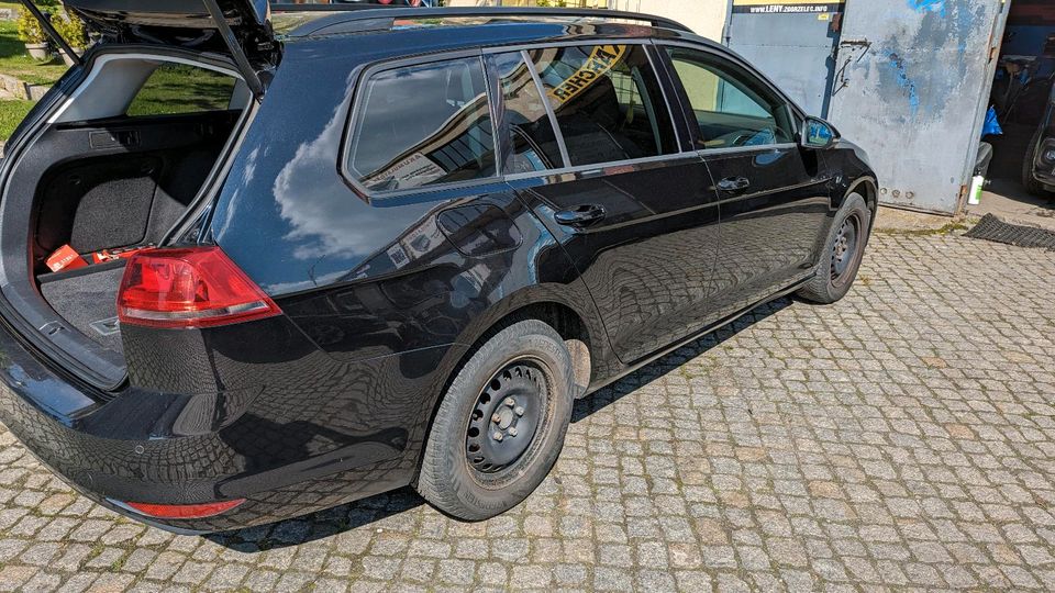 Vw Golf 1.6 Tdi 2014 bj in Görlitz