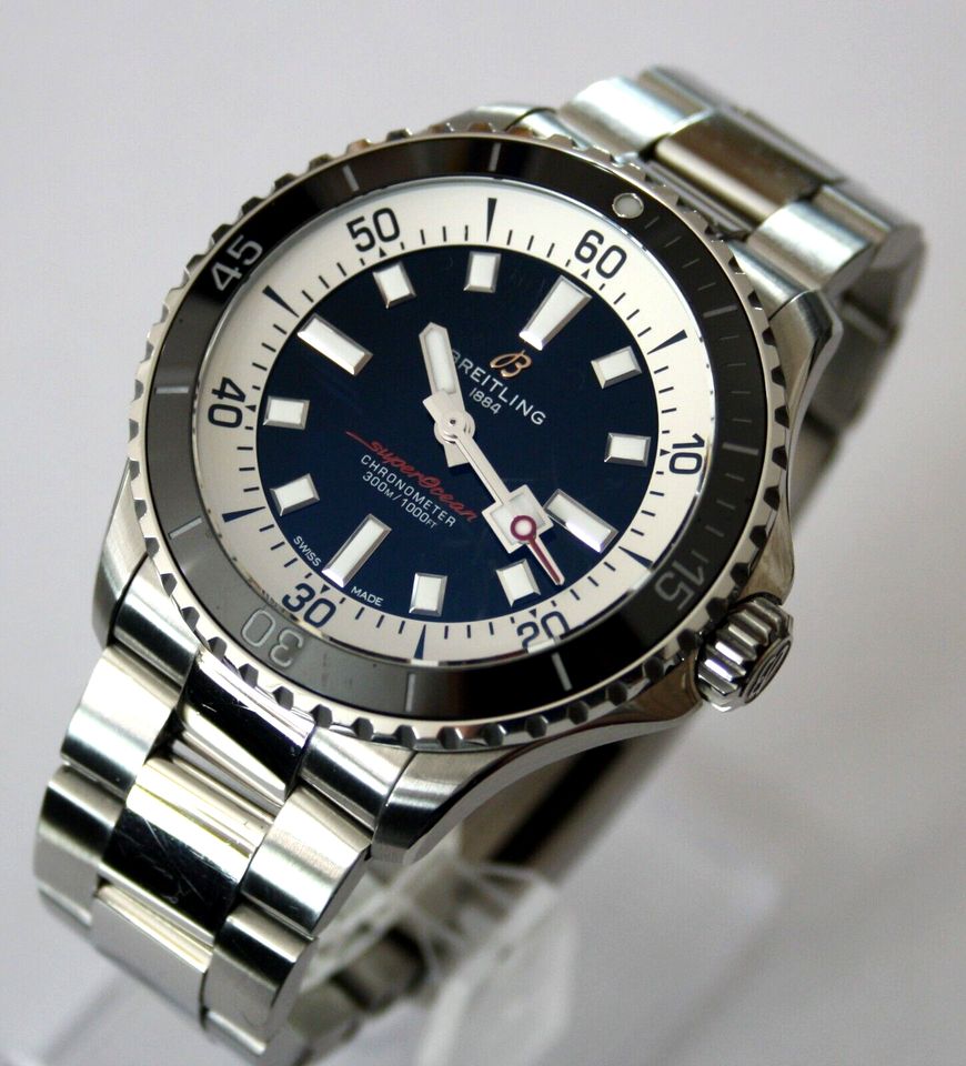 Breitling Superocean Automatic 42 Edelstahl Schwarz 2022 FULLSET in Oberderdingen