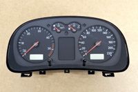 VW Golf 4 Bora TDI Tacho Tachometer Kombiinstrument 1J0920806E Bayern - Würzburg Vorschau