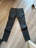 Adidas Neo W30 L32 neuwertig Hessen - Mainhausen Vorschau