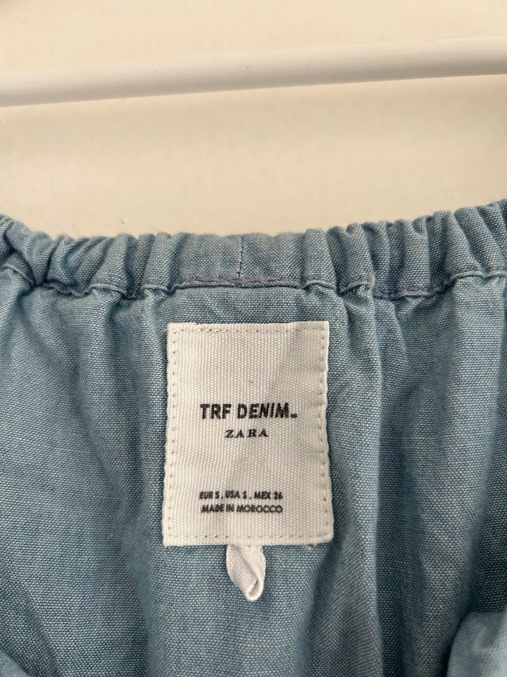 Baumwolle Kleid mit Fransen Jeans Look Zara Rückenfrei XS in Berlin