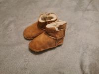 Echte Lammfellschuhe Kleinkind, Baby, Gr. 20 / 21 Hessen - Niedernhausen Vorschau