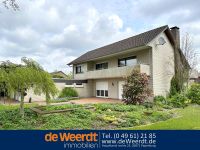 Ein-/Zweifamilienhaus mit Doppelgarage und großem Grundstück in Westoverledingen, www.deWeerdt.de Niedersachsen - Westoverledingen Vorschau