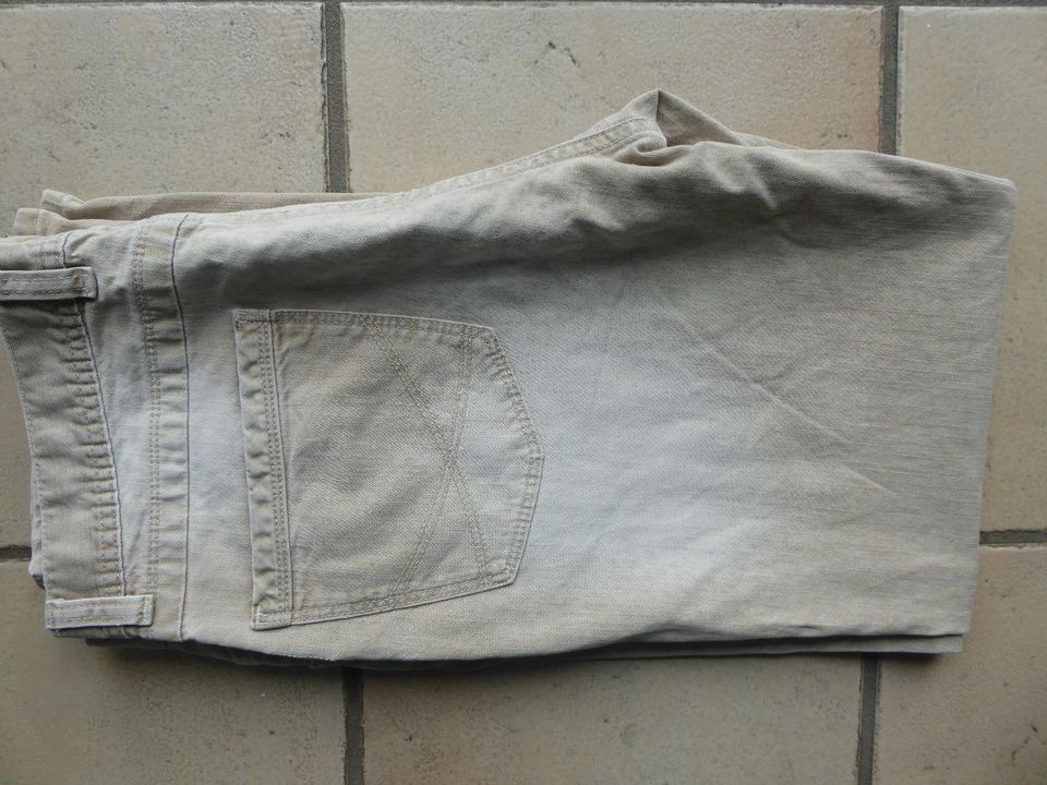 Herren-Jeans von Engbers, beige, Größe 26 in Bergisch Gladbach