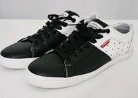 Levi's Schuhe Gr. 39 Sneaker Chucks Damenschuhe Levis Frankfurt am Main - Gallusviertel Vorschau